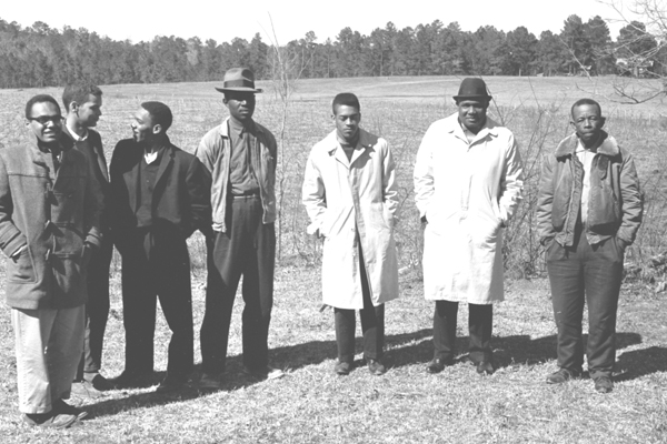 Left to right: Bob Moses, Julian Bond, Curtis Hayes, unidientified, Hollis Watkins, Amzie Moore, and E.W. Steptoe, 1963, crmvet.org